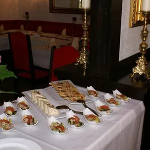 Louis Hotel
